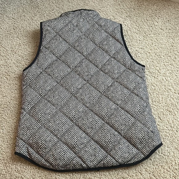 J.Crew Herringbone Vest - Picture 3 of 4
